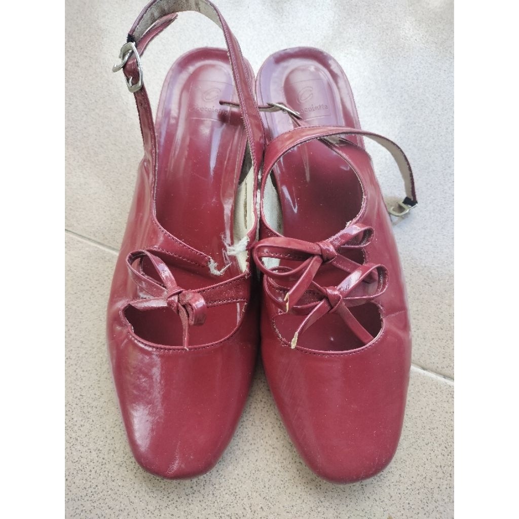 Preloved Chocolatte Heels Wanita Warna Merah