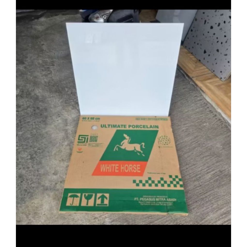 GRANIT 60X60 PUTIH POLOS GLOSSY