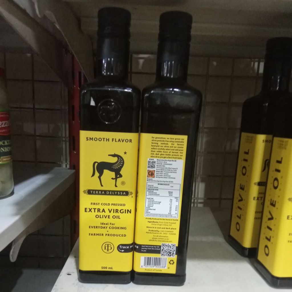 

MINYAK ZAITUN EXTRA VIRGIN OLIVE OIL IDEAL FOR EVERYDAY COOKING 500 ML