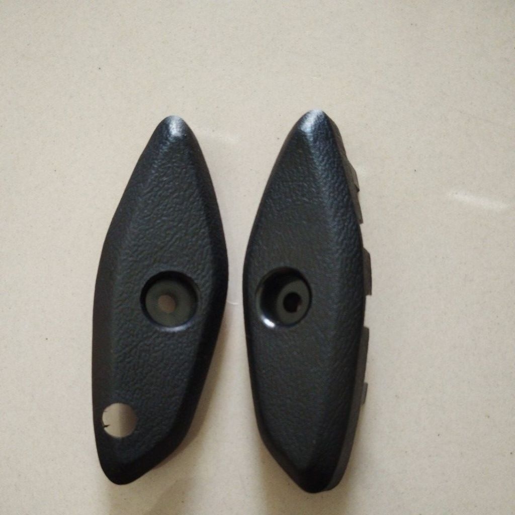 End pillion original kymco trend 2000 warna hitam