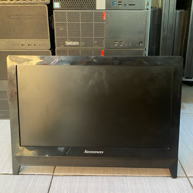 PC ALL IN ONE LENOVO C20-05 AMD E2 6110 Ram 4gb Ssd 128gb mulus bergaransi