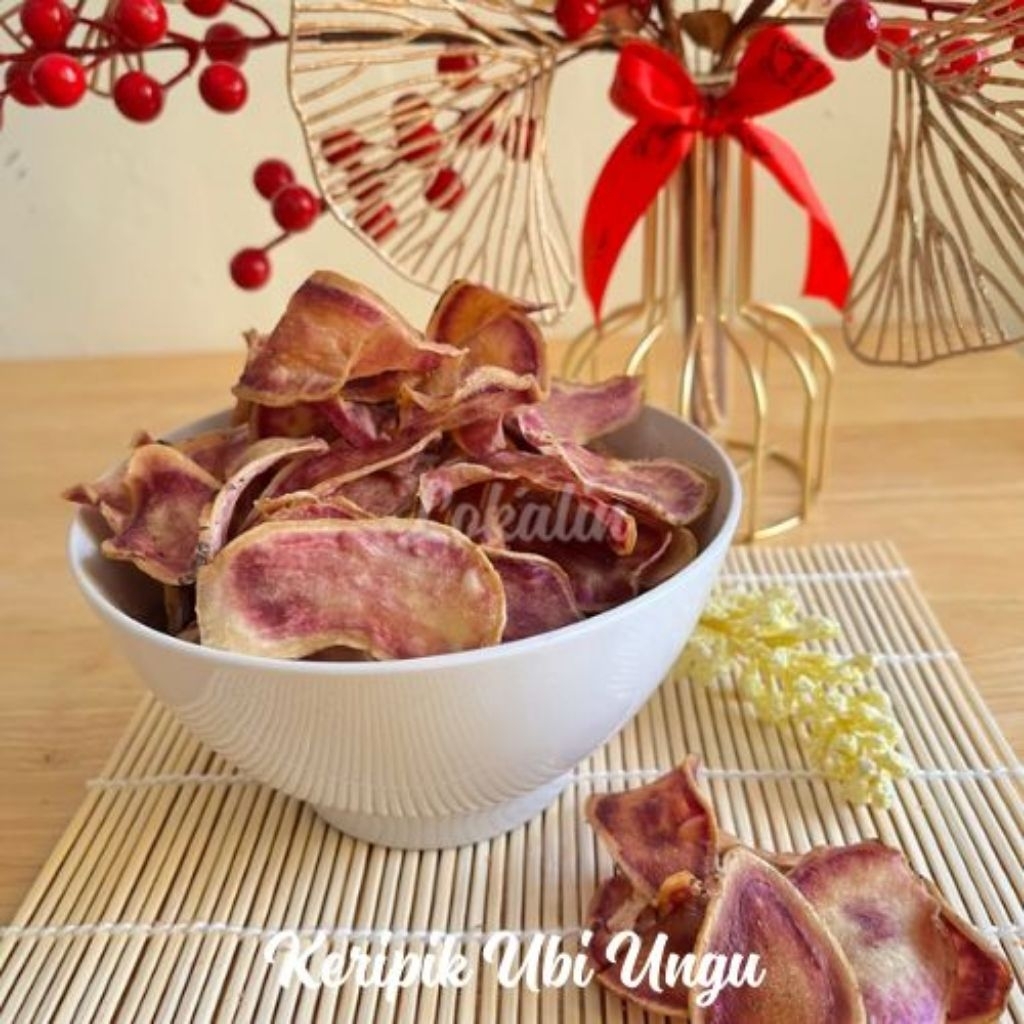 

Keripik Ubi / Keripik ubi ungu 250Gr | Renyah dan Enak