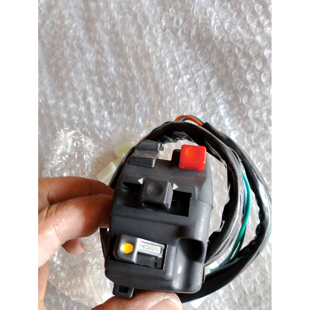 SAKLAR SWITCH HOLDER KIRI HONDA SUPRA X 100 SUPRA XX SUPRA V SUPRA KOPLING SUPRA LAMA SUPRA FIT LAMA