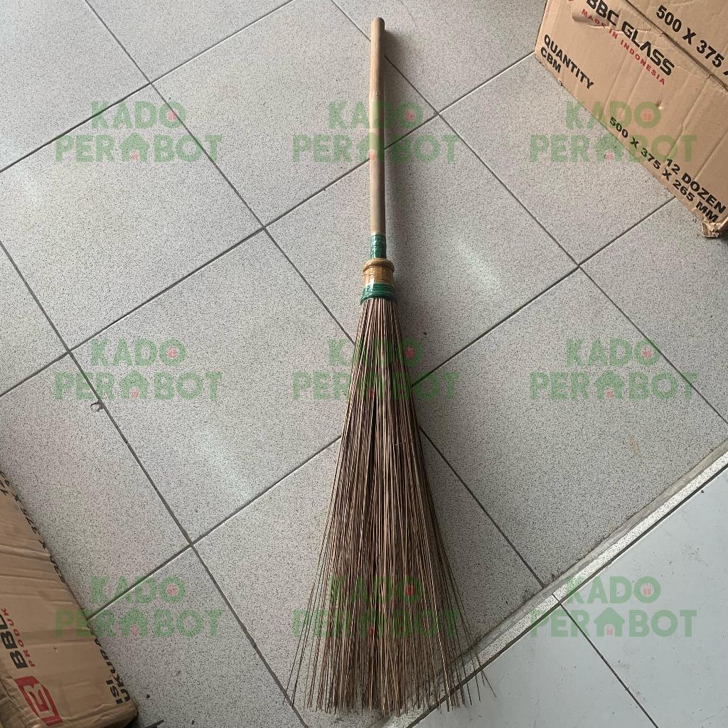 Sapu Lidi Gagang Panjang - Sapu Lidi Rumah - Lidi Gagang - Lidi Kelapa Gagang - Sapu Lidi Gagang Bam