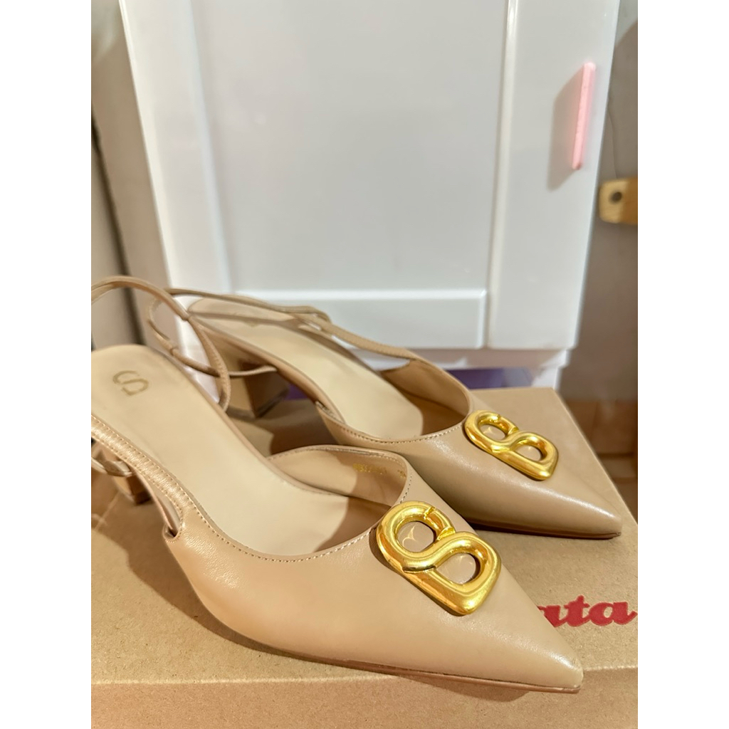 Buttonscarves Kylie Mid Heels Shoes Preloved