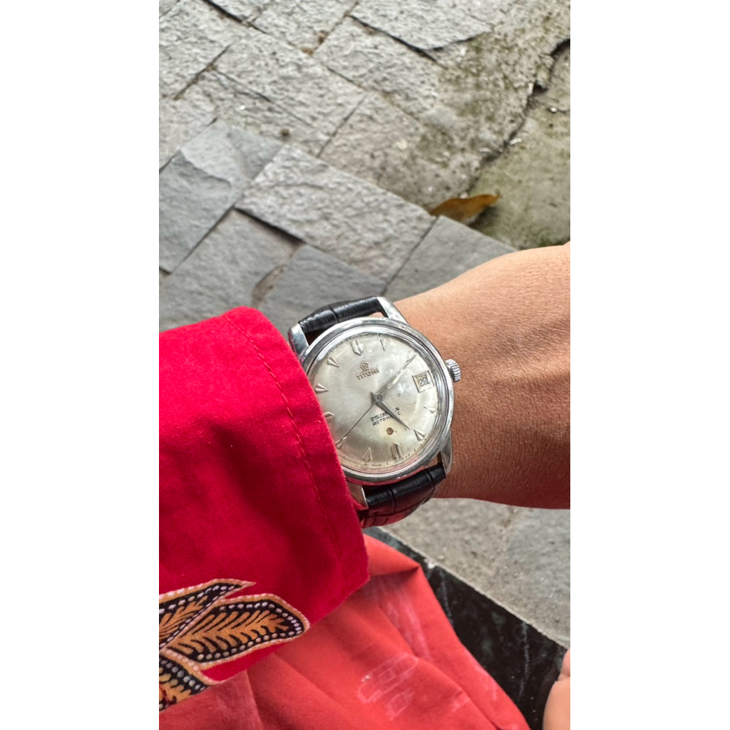 jam tangan vintage titoni Swiss Made