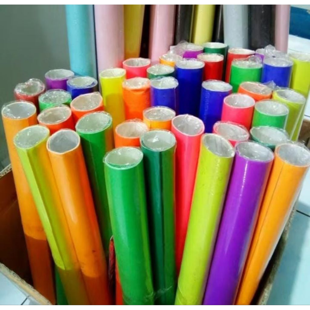 

KERTAS SUKUN / KERTAS KADO POLOS / KERTAS WARNA WARNI LEMBARAN (PER SATUAN)