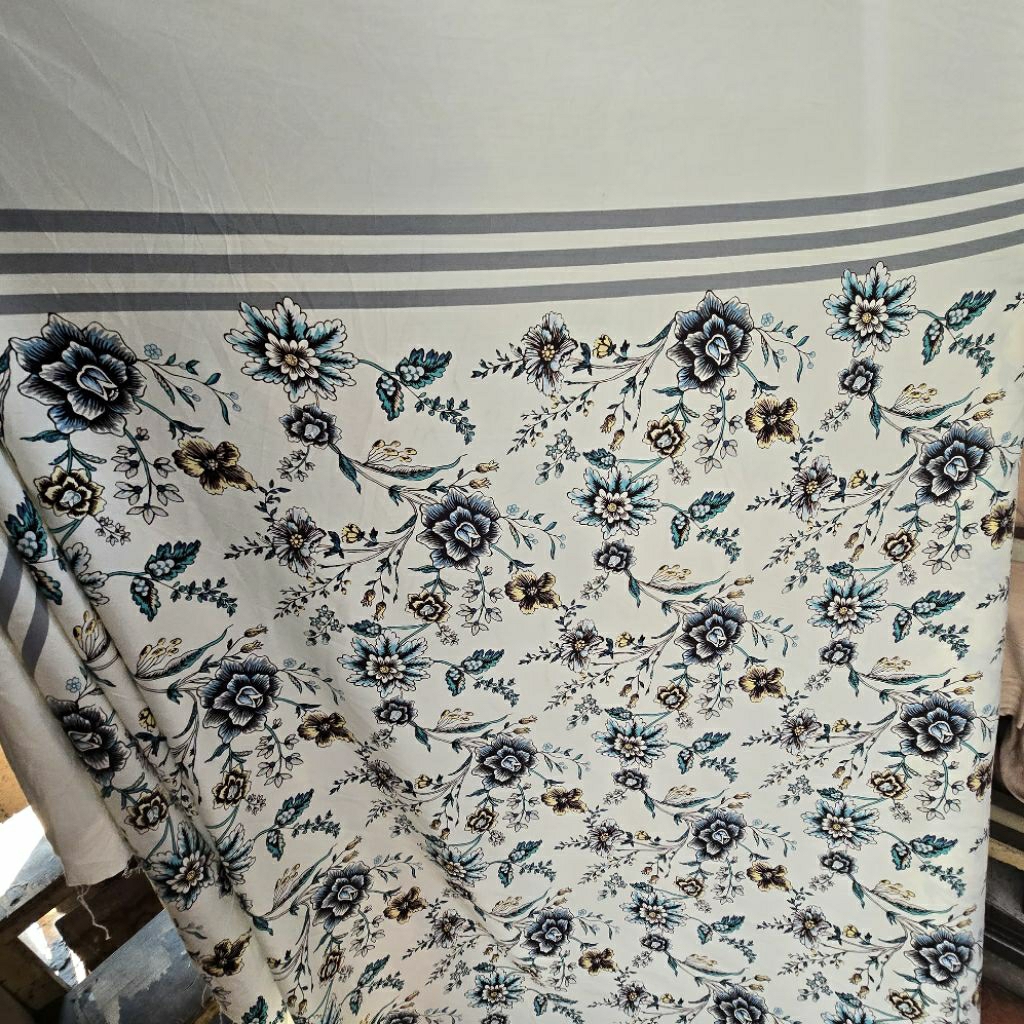 KAIN KATUN RAYON TWILL MOTIF BUNGA SISA GARMENT  - KAIN RAYON MOTIF BUNGA - KAIN KATUN MOTIF BUNGA H