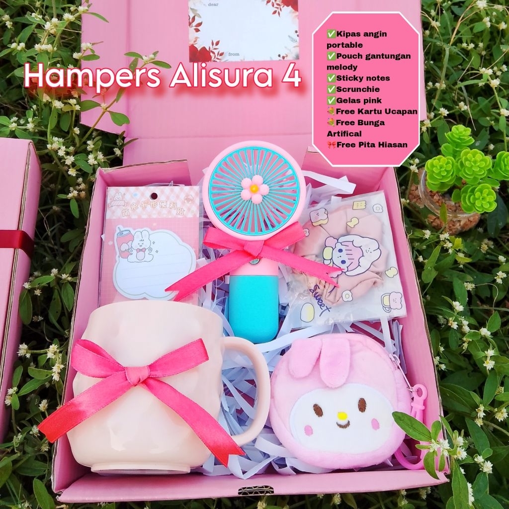 

Hampers Gift Box Wanita Aesthetic Pink/Kado Ulang Tahun serba pink by Alisura