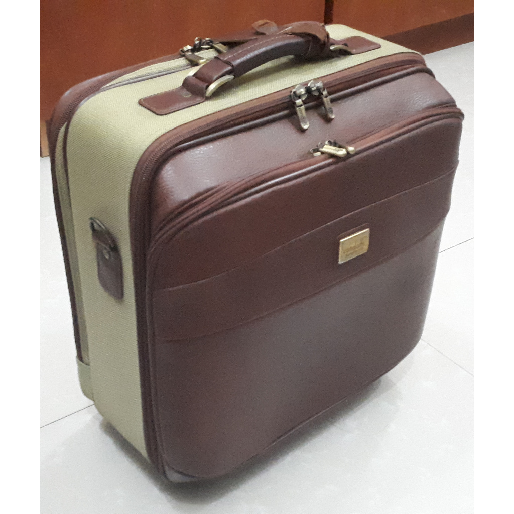 Condotti Handmade Series Leather Traveller Bag