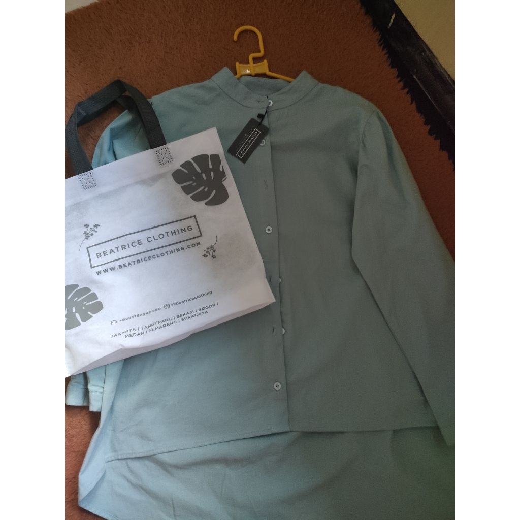 atasan Beatrice clothing new