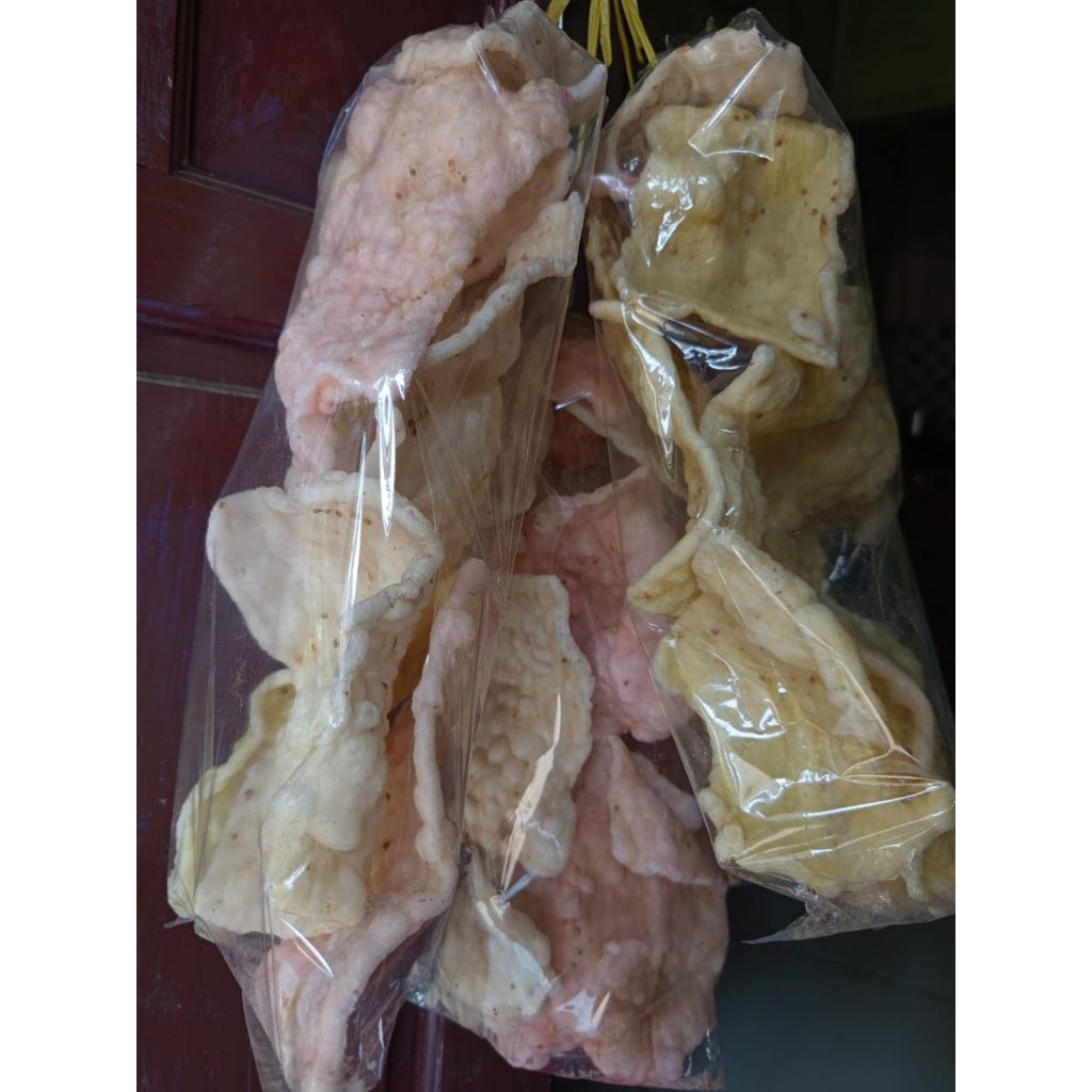 

Kerupuk Melarat Rasa Bawang Khas Cirebon