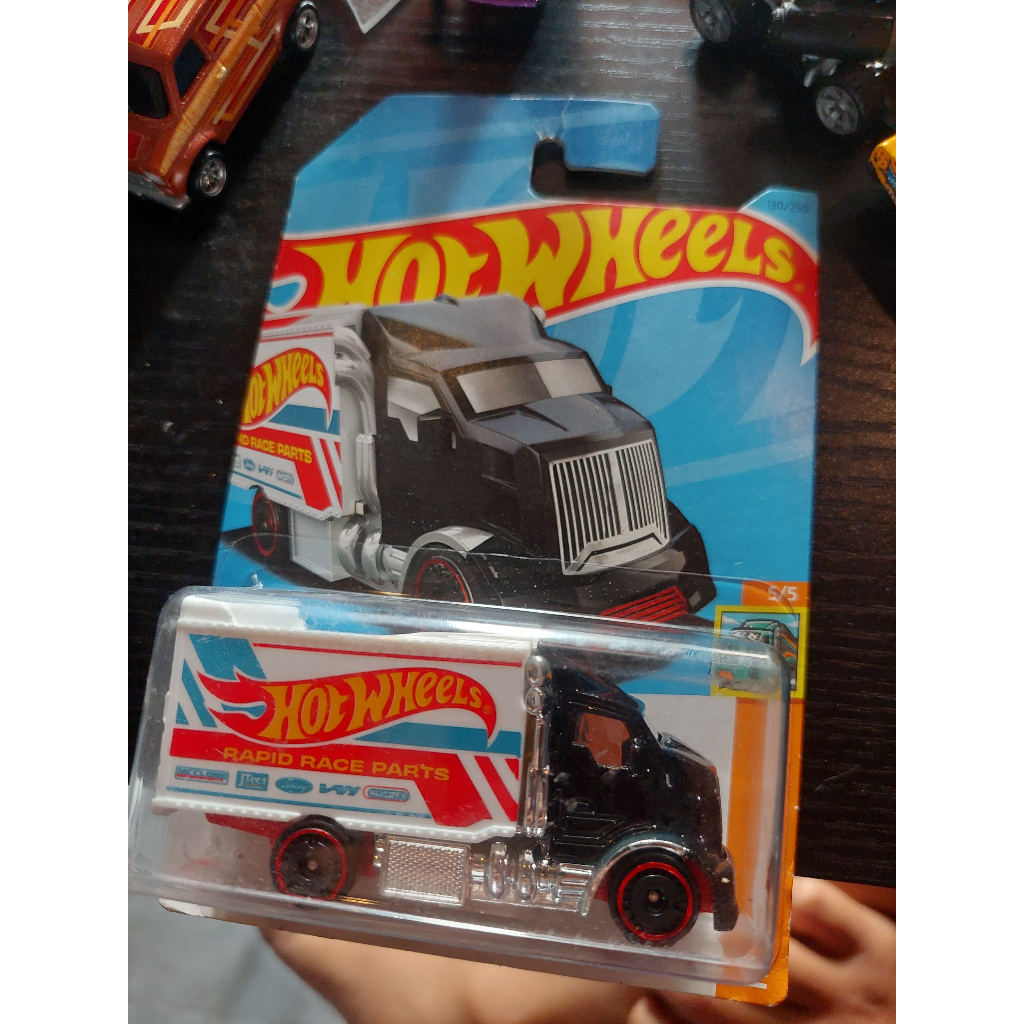 hot wheels hiway hauler z