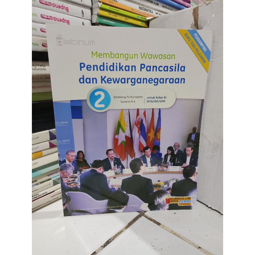 BUKU PPKN MEMBANGUN WAWASAN PENDIDIKAN PANCASILA DAN KEWARGANEGARAAN KELAS 2 XI 11 SMA KURIKULUM 201