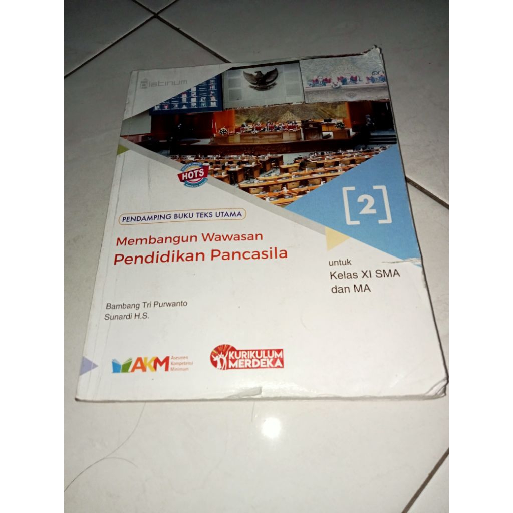 Preloved buku PKN Tiga Serangkai kelas 11 Kurikulum Merdeka/ Buku PKN/ Tiga Serangkai/ Buku Kurikulu