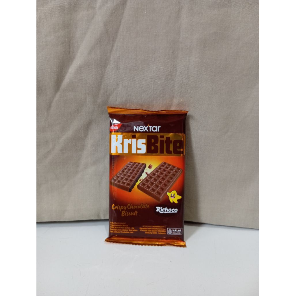

Nabati Nextar KrisBite Crispy Chocolate Biscuit