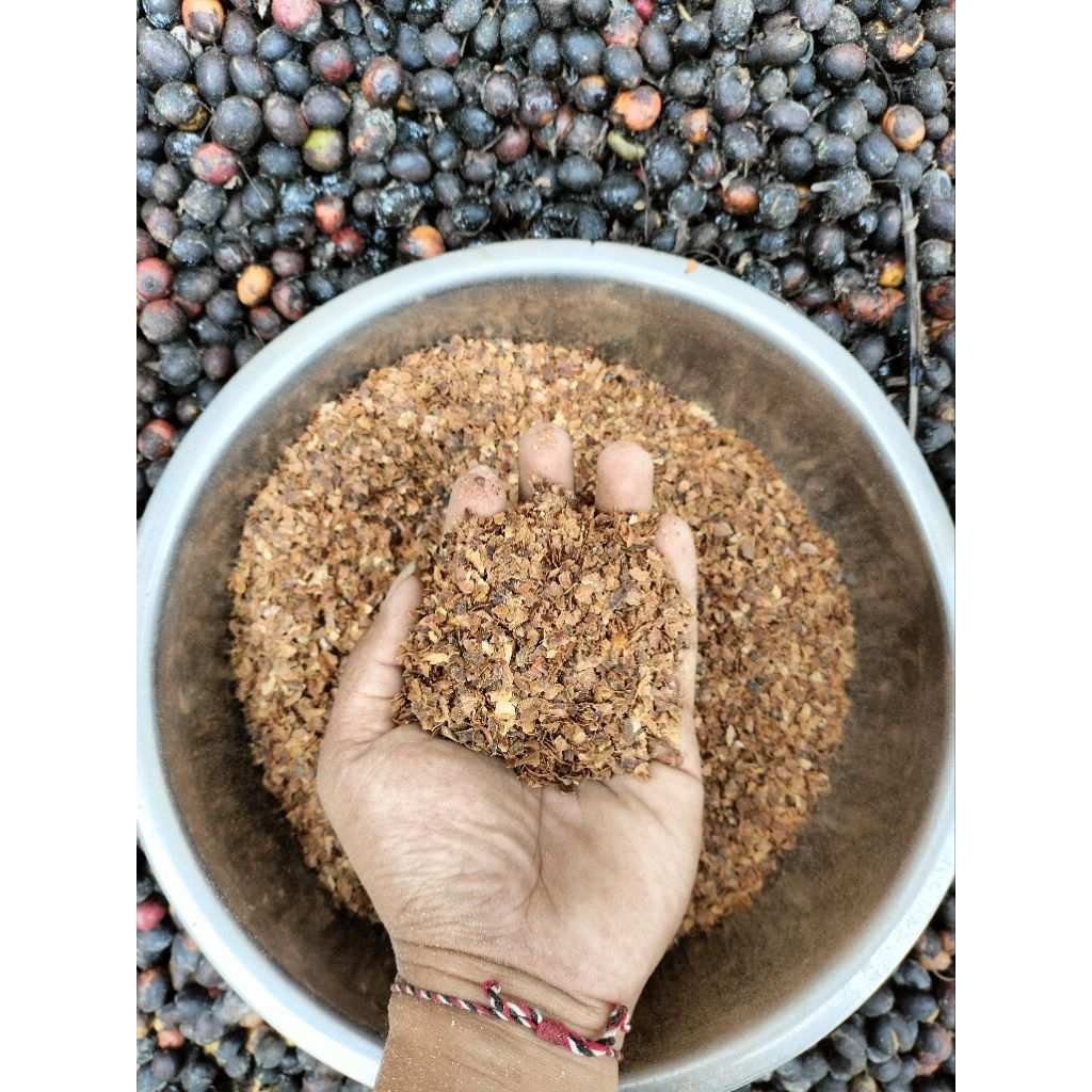Kulit kopi pakan ternak/pupuk tumbuhan 20 KG