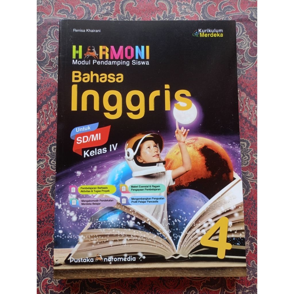 Buku Paket Bahasa Inggris Kelas 4