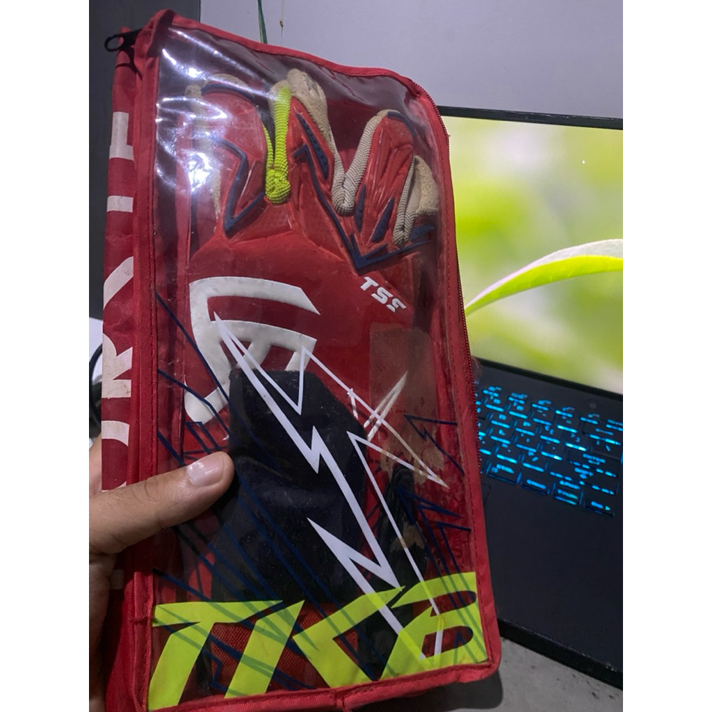 glove sarung tangan kiper TKB