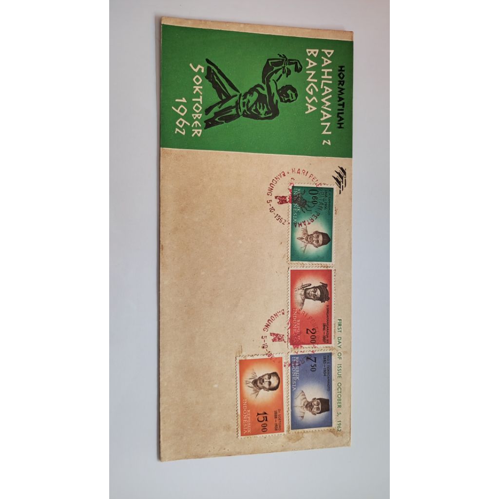 

4 pcs Perangko Indonesia seri Pahlawan Bangsa Tahun 1962