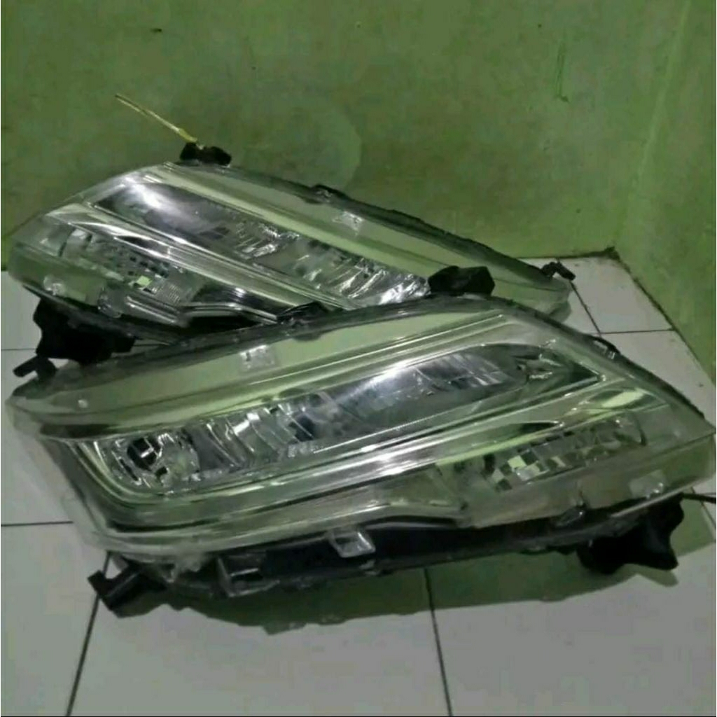 Headlamp Lampu Depan Terios 2020 2021 2022 2023 original sepasang