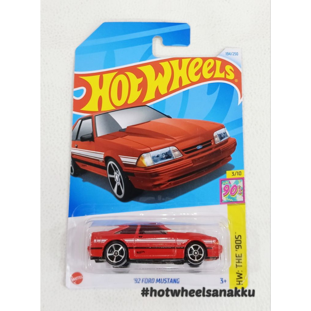 Hot Wheels : 92 Ford Mustang
