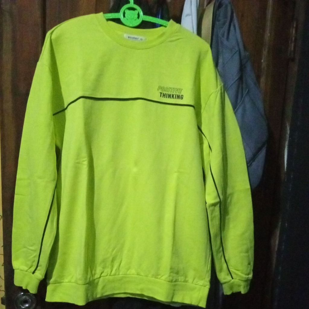 Sweater Crewneck brand Ecolier bekas second preloved