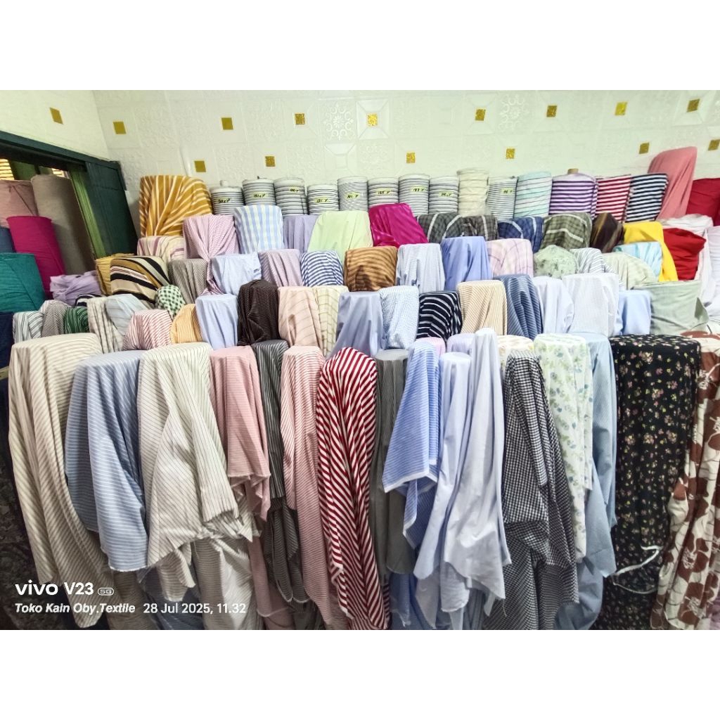 Kain Katun Poplin Garis Salur Garment Tokai Premium Bahan Kemeja (Harga 0,5 Meter)
