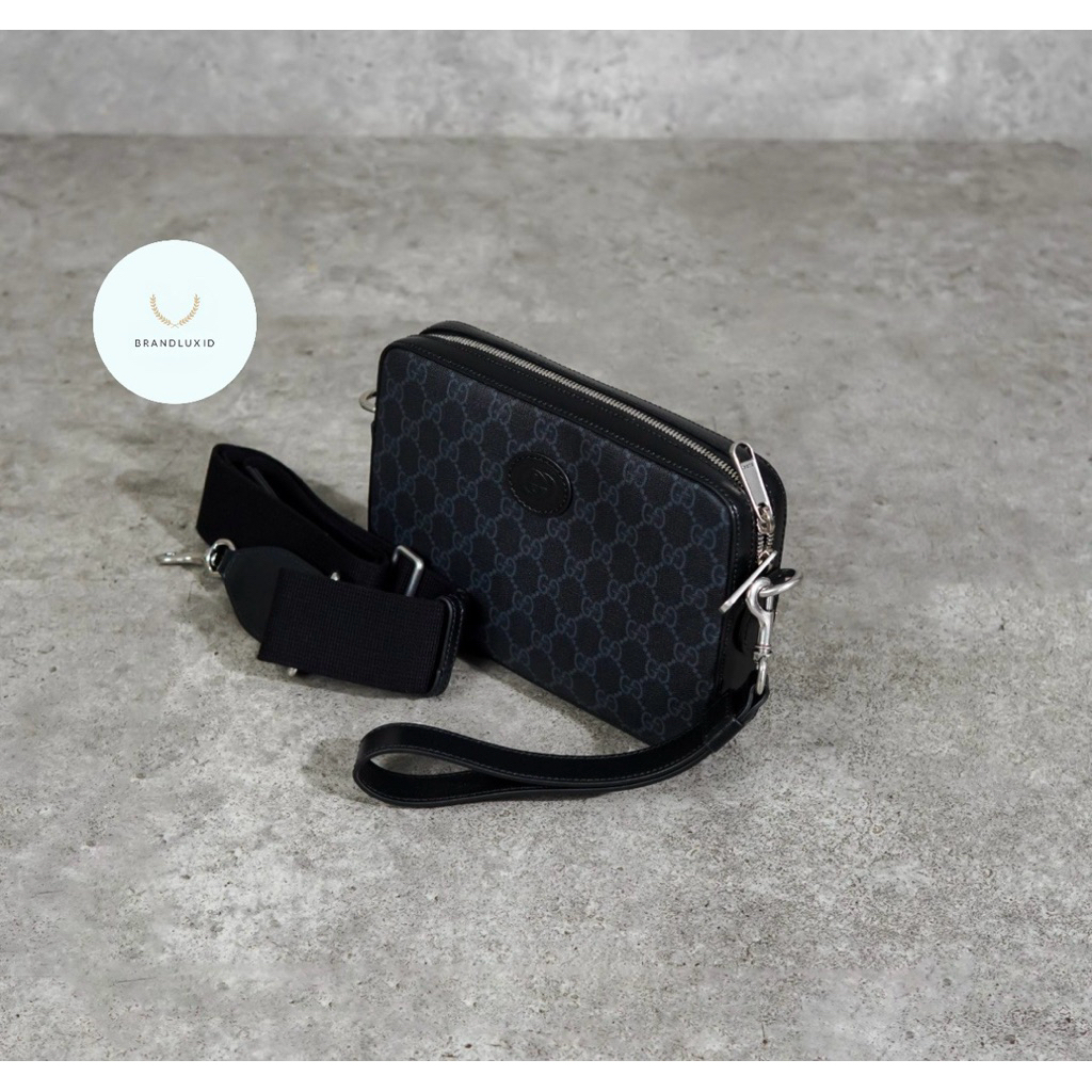 Gucci Oval Logo GG Monogram Clutch / Pouch Sling Bag in Black