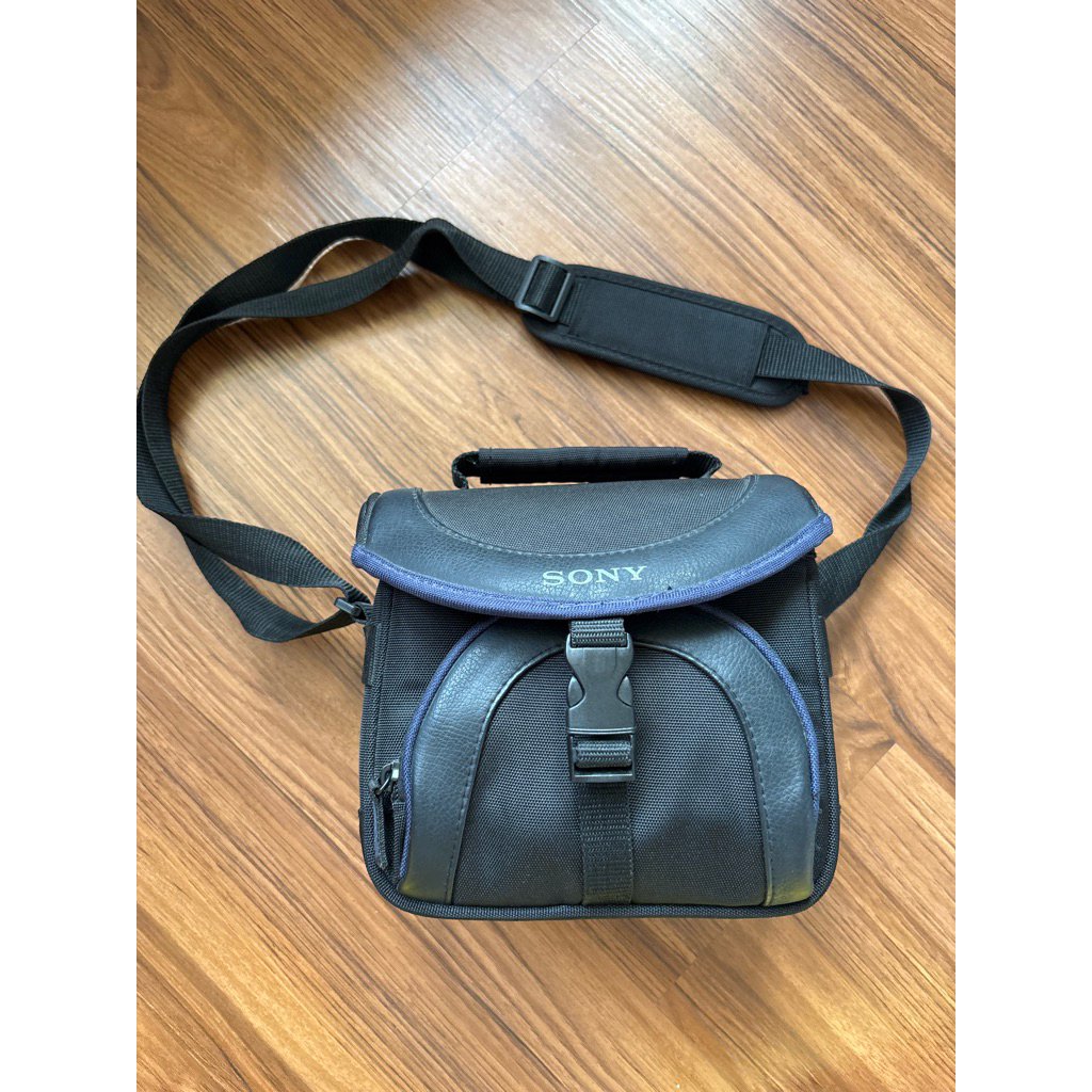 Preloved SONY CAMERA BAG Tas kamera sony hitam