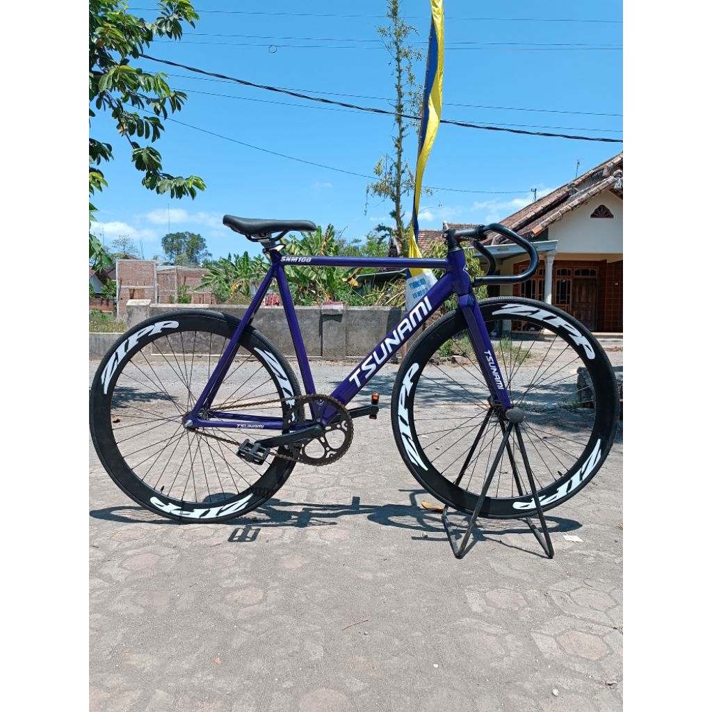 sepeda fixie tsunami ungu