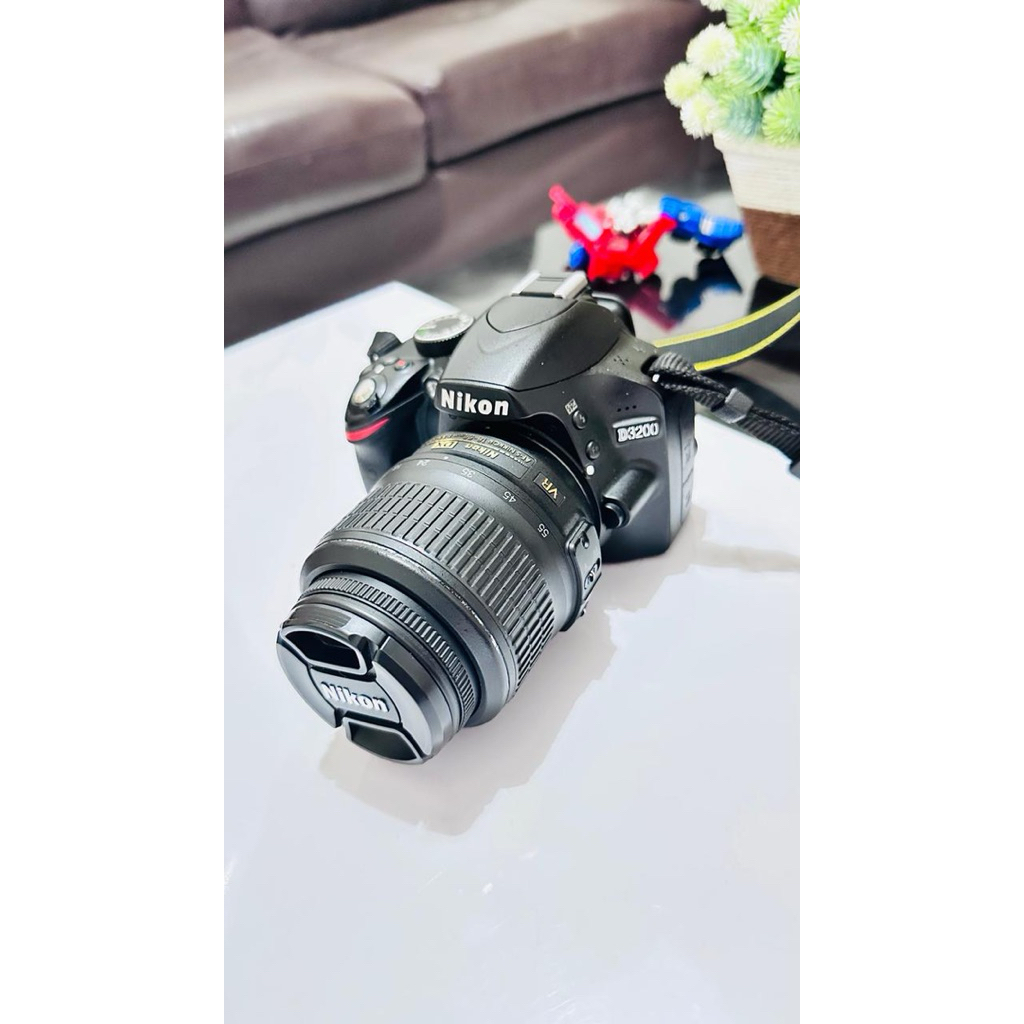 kamera DSLR nikon 3200D