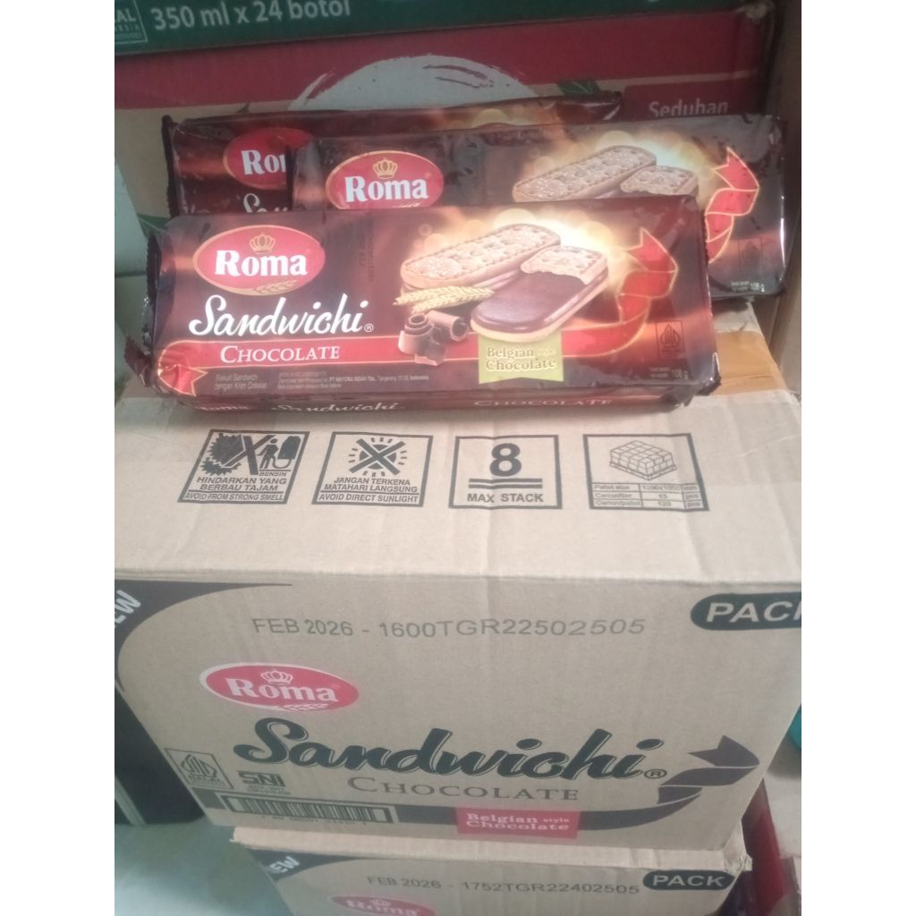 

Roma sandwichi biskuit rasa coklat isi cream coklat 108g exp 2026