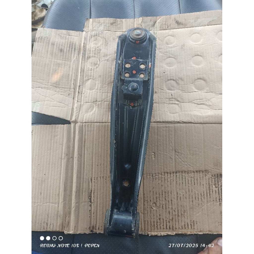 sayap lower arm futura apv t120ss original