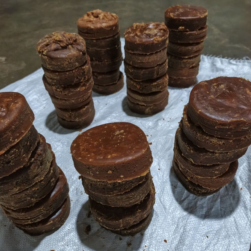 

GULA AREN/MERAH ASLI PRODUKSI RUMAHAN KEMASAN 1 KG