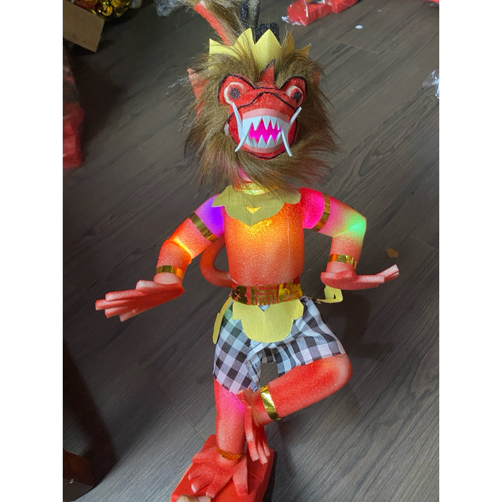 Ogoh-ogoh Mini Hanoman Merah Isi Lampu