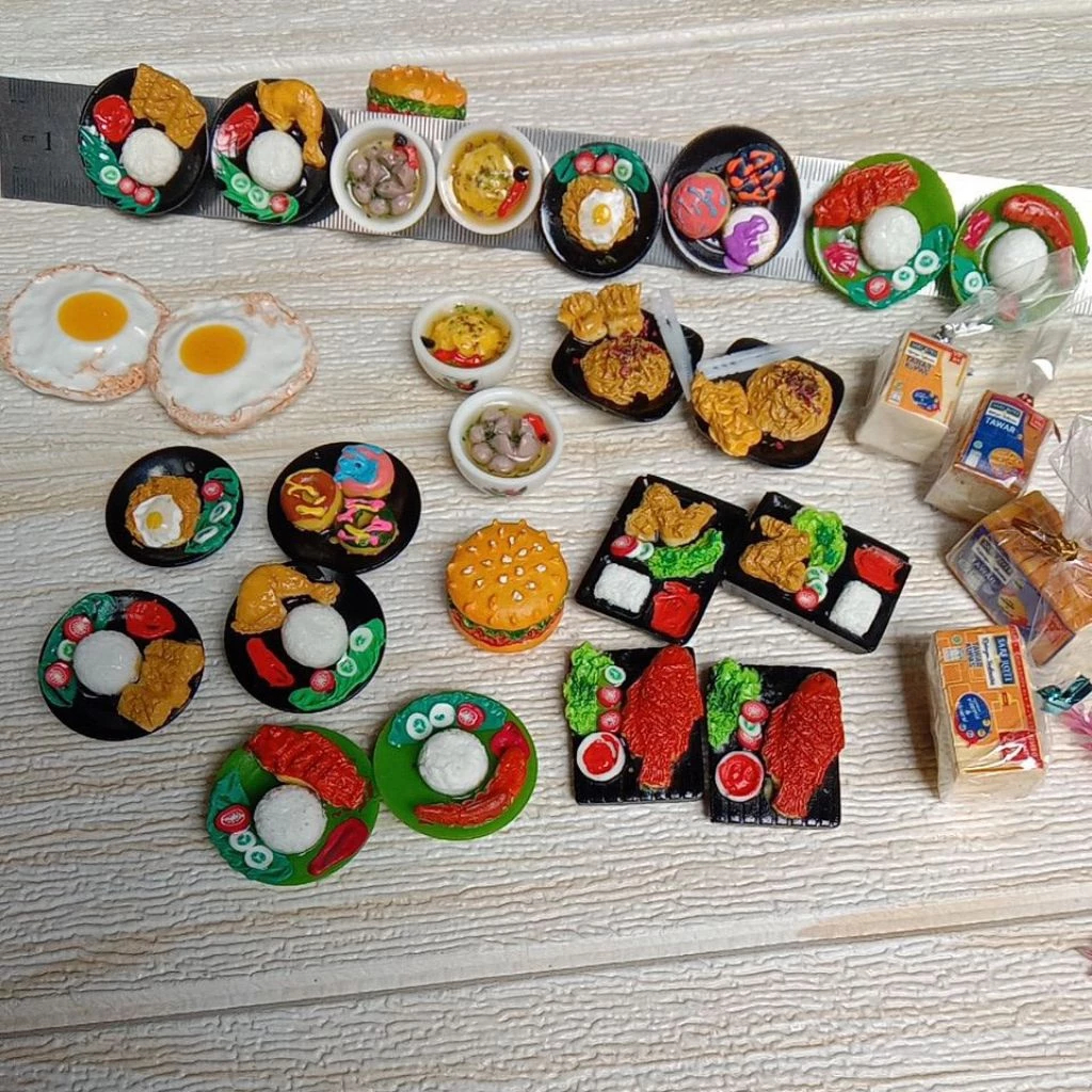 Magnet kulkas replika makanan / minatur makanan etalase toko / mainan replika galon elpiji