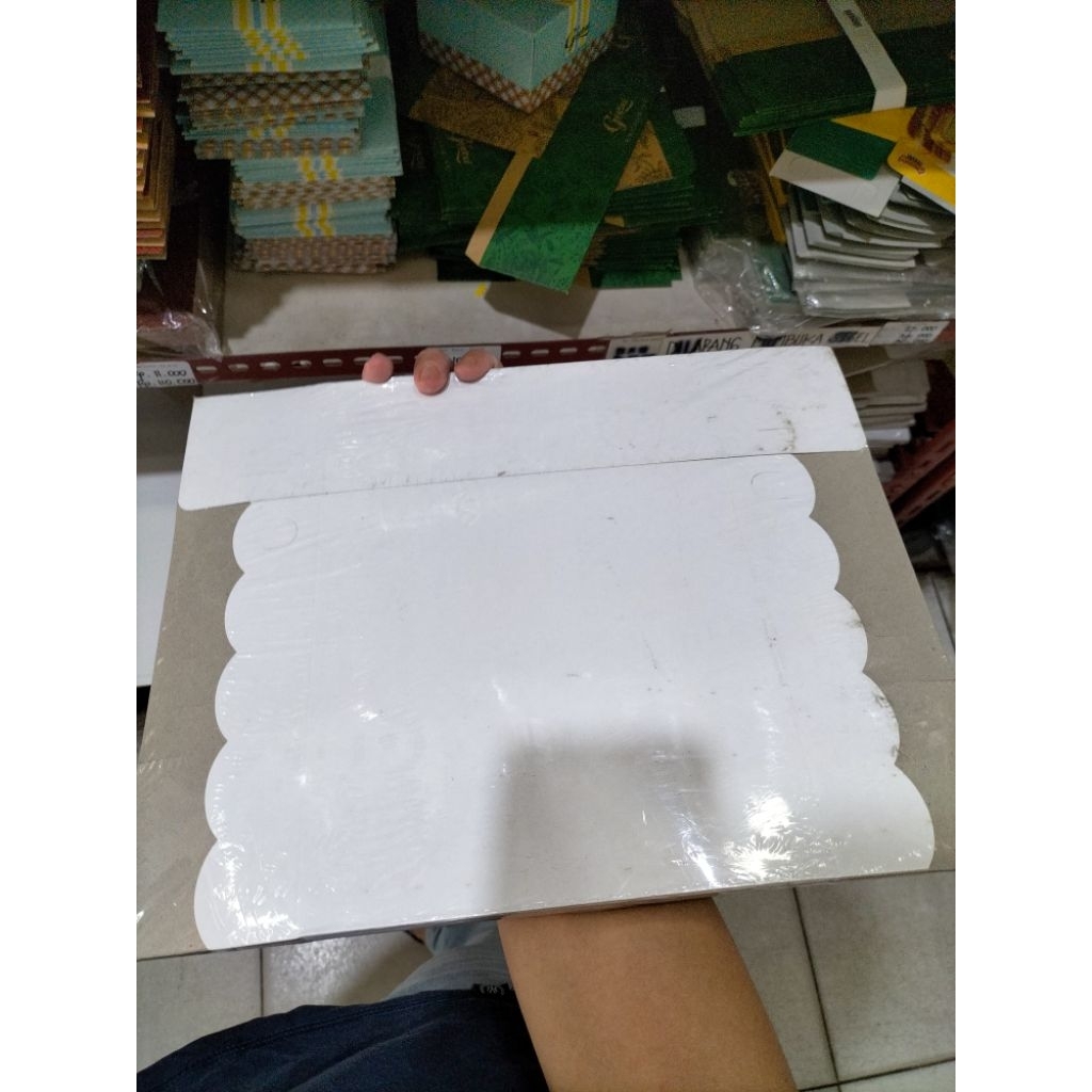 

kemasan makanan delima 20 pieces 20×20×7.5