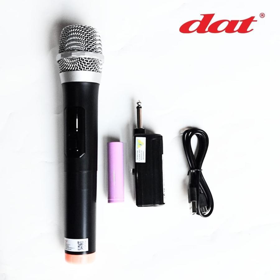 DAT DM-1800 PROFESSIONAL WIRELESS MICROPHONE ORIGINAL DAT / Mic Wireless Mic Profesional UHF