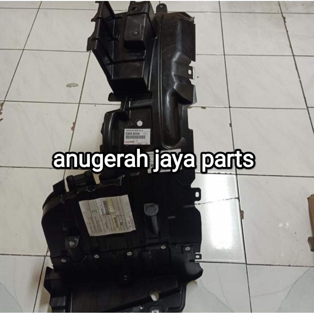 Liner Fender / Liner Spakbor Avanza Veloz 2016-2018 Original