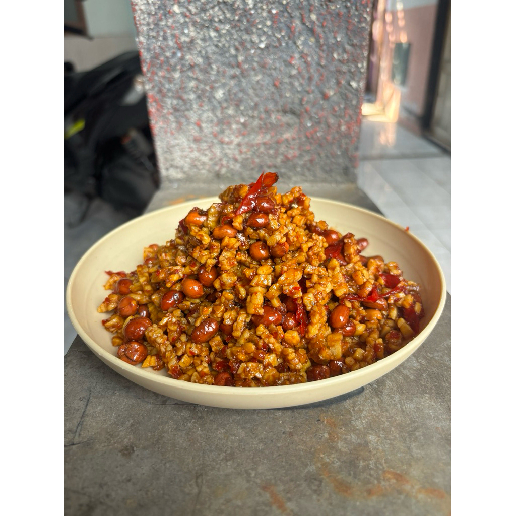 

TEMPE OREG KACANG PEDAS MANIS