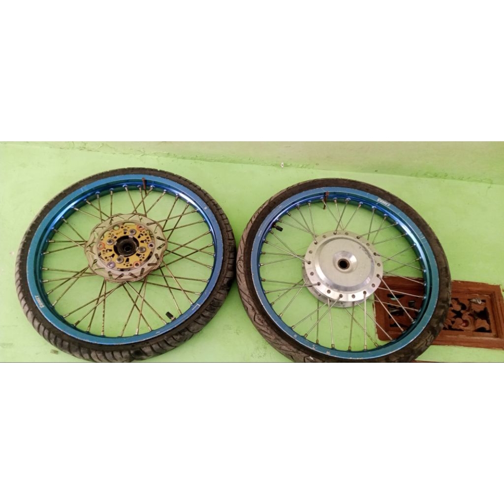 velg ring17 untuk motor beat esp,,beat fi,beat karbu,vario old 110 vario kzr..