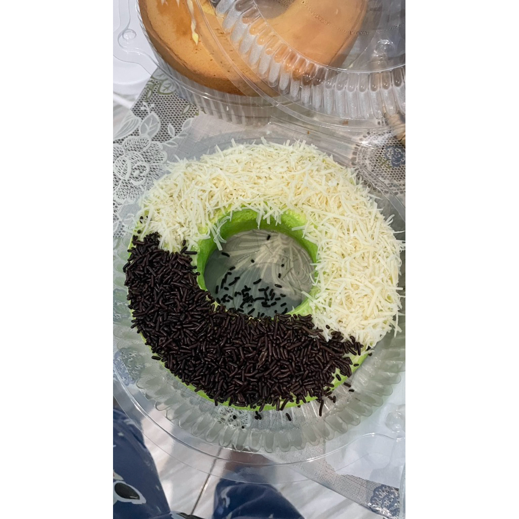 

bolu chiffon plus topping keju misses / full misses req si catatan