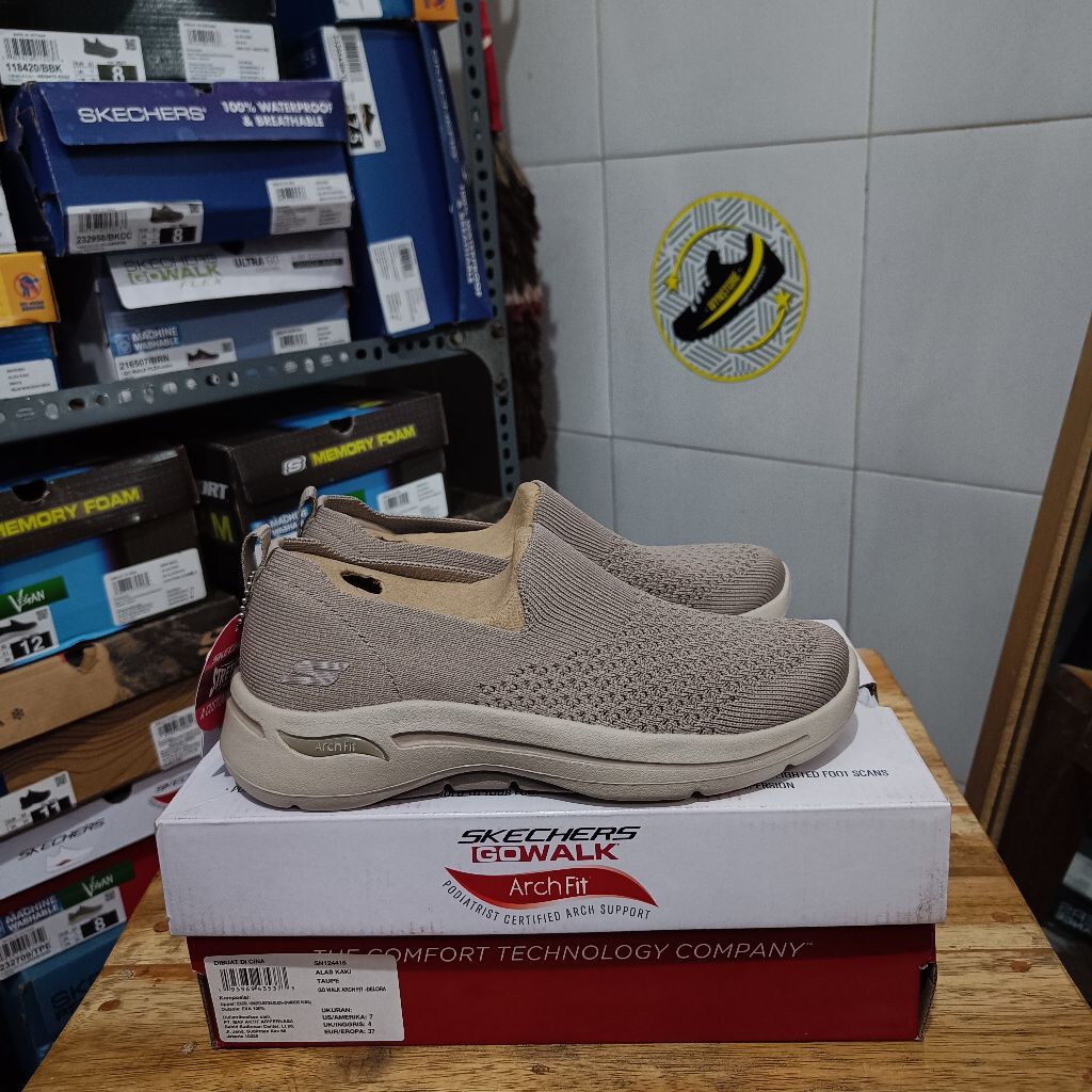 Skechers Go Walk Arch Fit - Delora Taupe Women's
