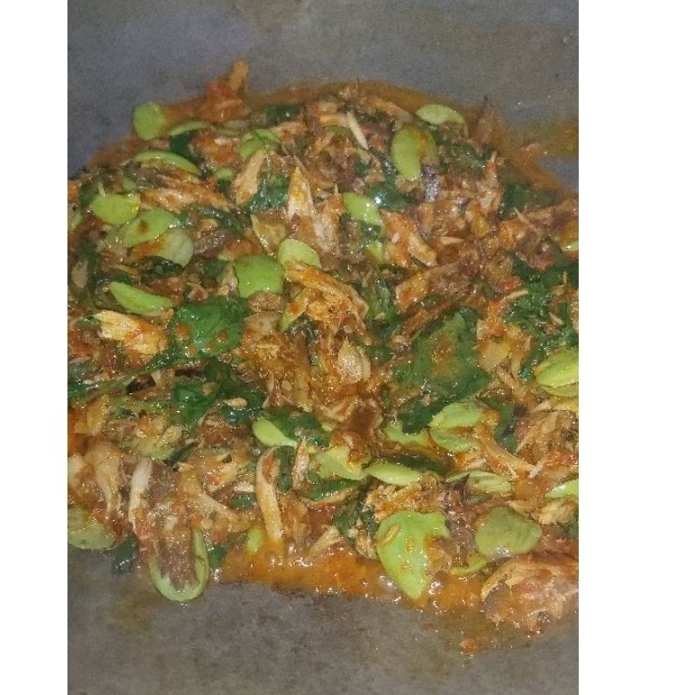 

Ikan tongkol kemangi PedaaaasssYumna Kitchen