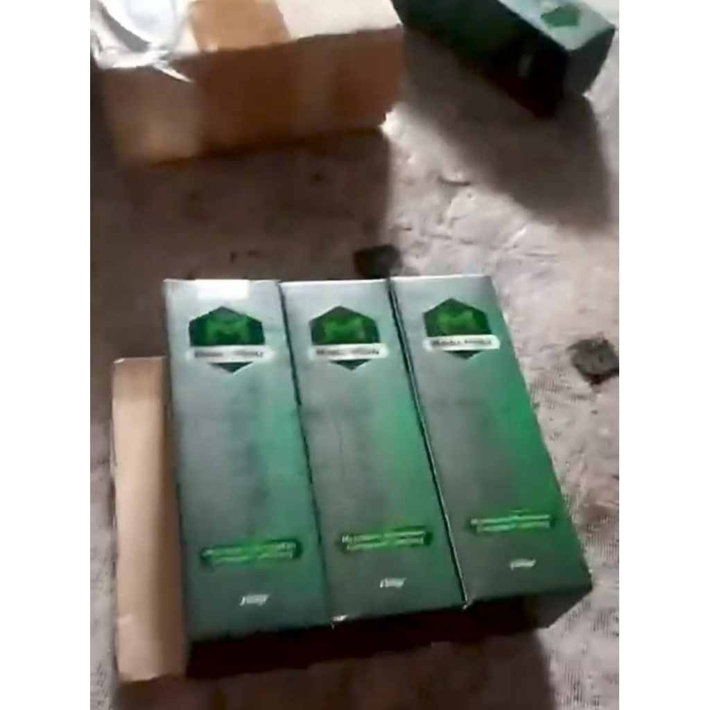 

TERLARIS 3 PCS MADU HIJAU ORIGINAL SEPANJANG NUSANTARA UNTUK MENGOBATI PENYAKIT LAMBUNG DAN MAAGH