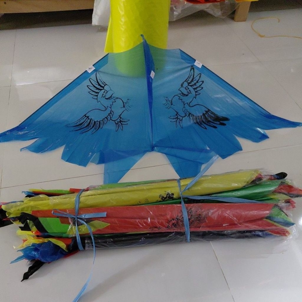 Layangan INUL/Kelelawar