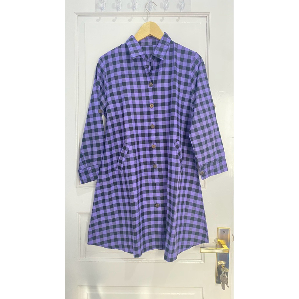 [PRELOVED] Tunik Kotak-Kotak Wanita Premium / Kemeja Oversize / Tunik Lengan Panjang Kekinian