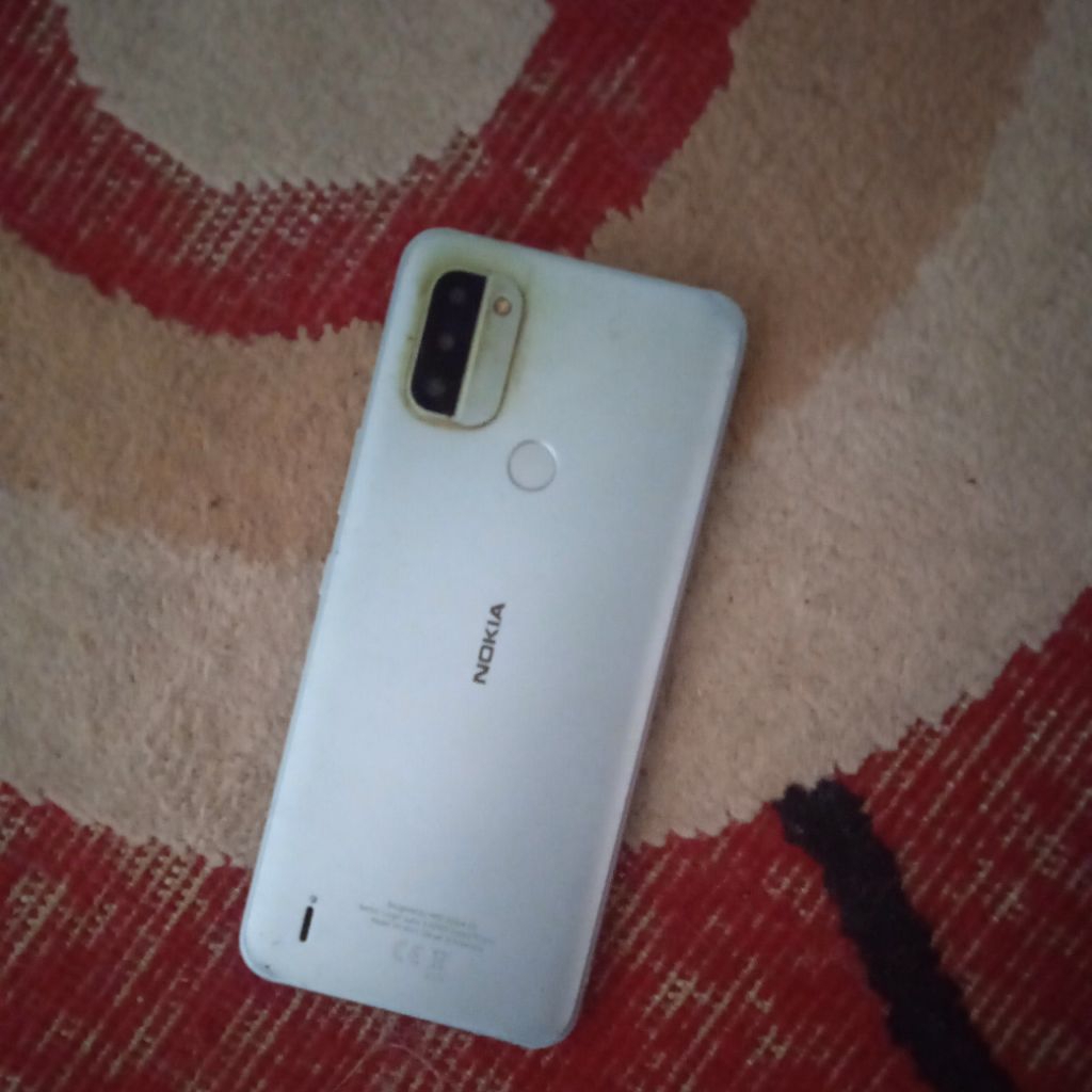 NOKIA C31 SECOND LIKE NEW