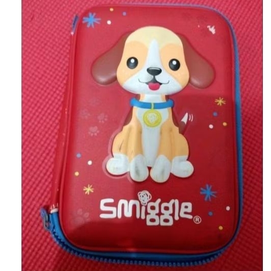 

tempat pensil smiggle merah